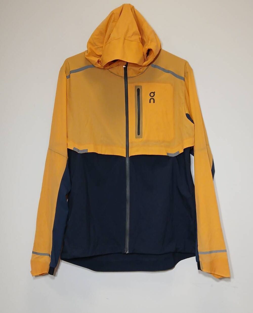 On cloud mens small running jacket lightweight yellow blue hoodie
